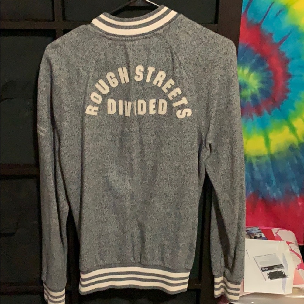 Jacket - Picture 2 of 2